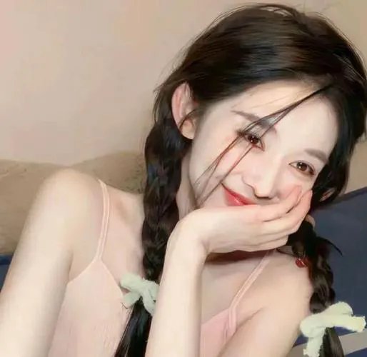 他们先杀了我父亲：一个柬埔寨女儿的回忆录